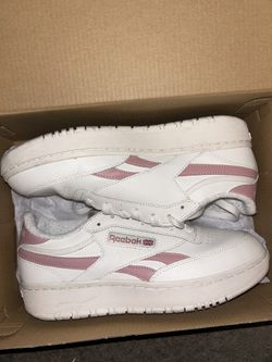 woman’s Reebok