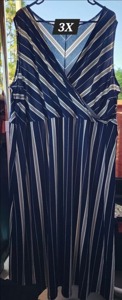 Catherine's blue and white stripes dress