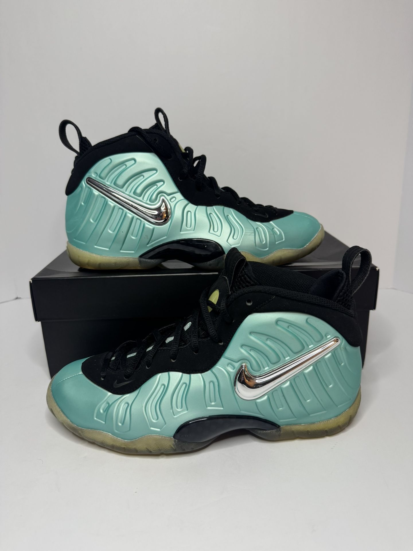 Nike Air Foamposite Pro Island Green Size 7Y Used w