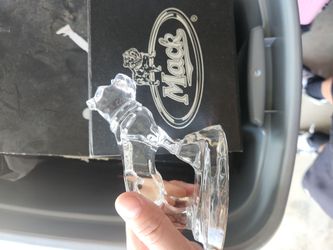 Crystle mack truck bulldog