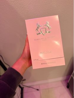 Parfums de Marly Delina