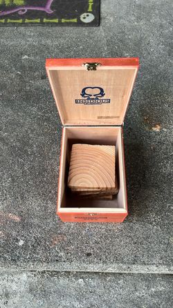(Box included)Real wooden (cut from fir) coasters 5 bundle