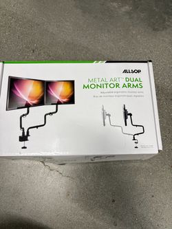 Dual monitor arms