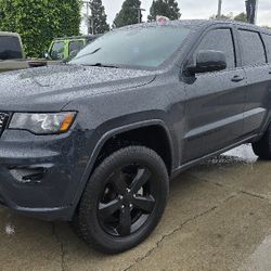 2017 Jeep Grand Cherokee