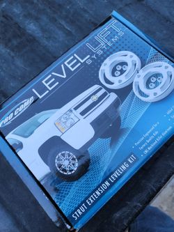 Pro Comp Leveling Kit For 2007-2013 Yukon Denali Chevrolet Cadillac Tahoe Suburban Yukon Sierra Denali 