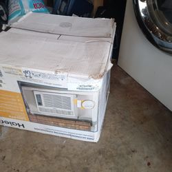 Brand new window AC in box