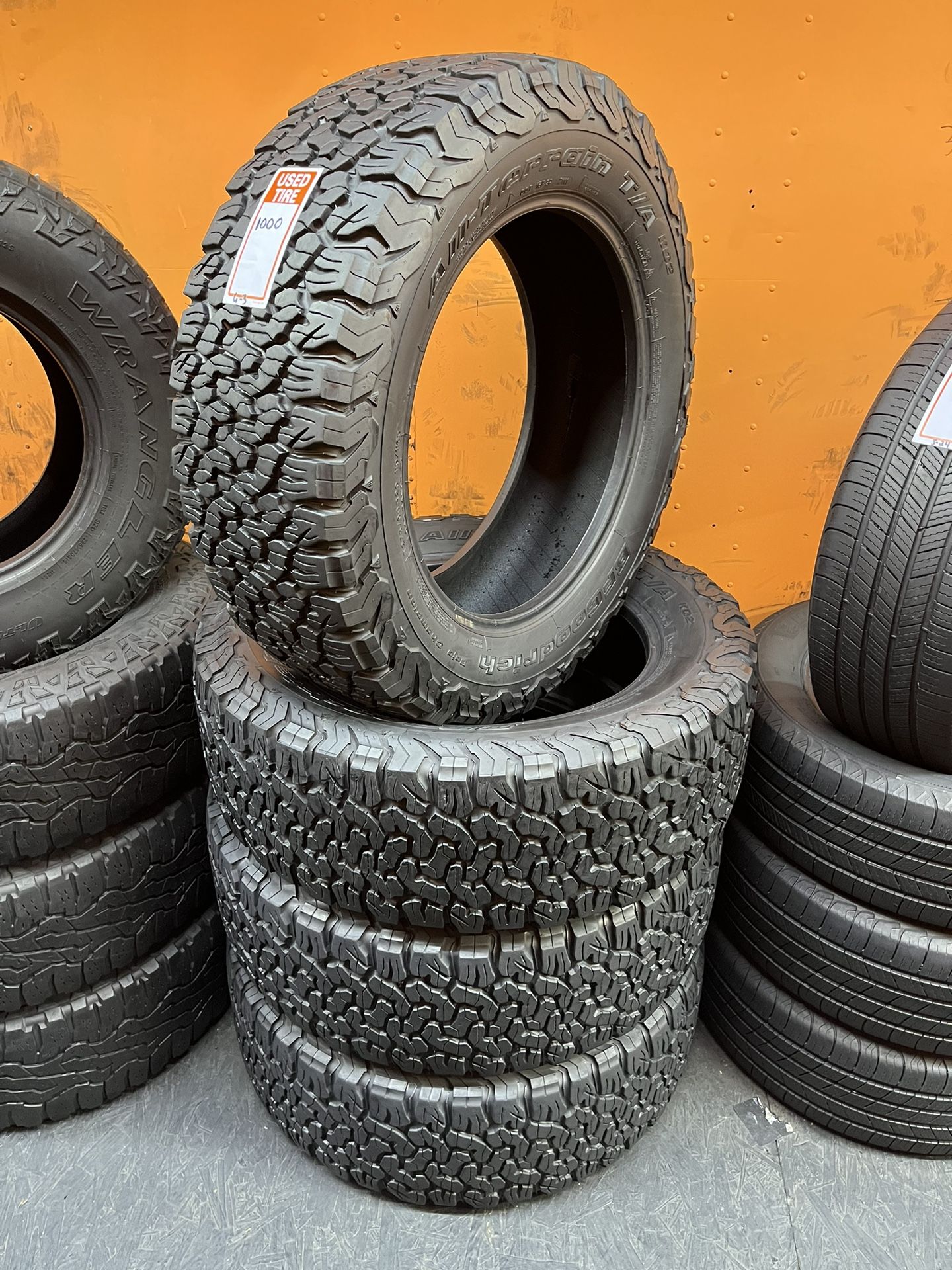 275/60R20 BF Goodrich ko2 A/T High Tread Full Tore Set