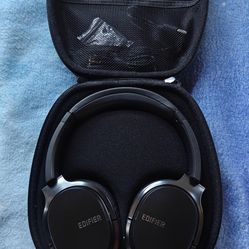 Edifier W830BT Noice Canceling Bluetooth Headphones 