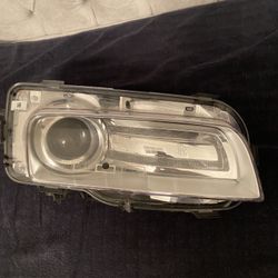 2013 Rolls Royce headlight
