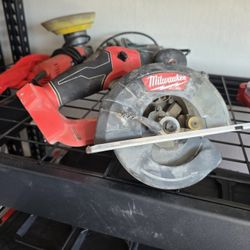 Milwaukee Circular Saw