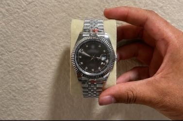Luxury silver Watch