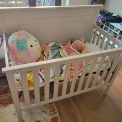 Wood Crib - Adjustable Mattress Height 