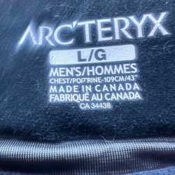 Arćteryx Shell Men’s Large 
