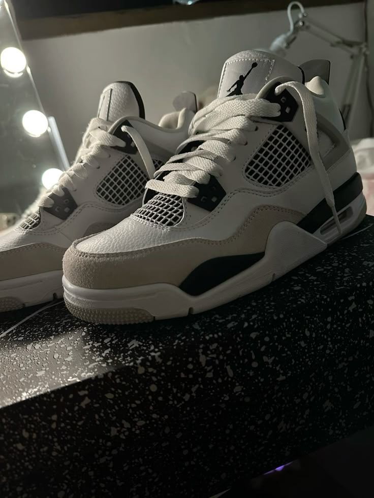 Jordan Four Military
