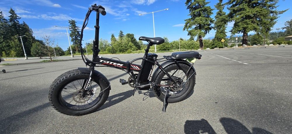 Totem Hammer Folding Electric Bike