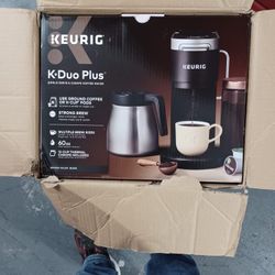 Keurig K Duo Plus Coffee Machine 