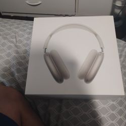 Brand New Airpod Max