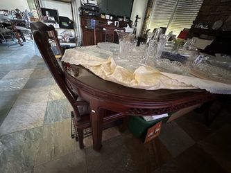 Dinning Table