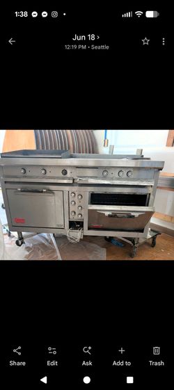 Lang Commercial Electric Range with Griddle and double Oven