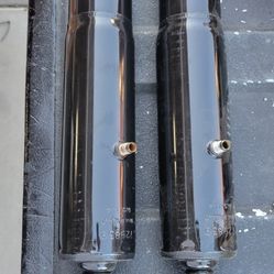 1988--2000 Chevy C1500, K 1500, K2500 / GMC Rear Adjustable Air Shocks