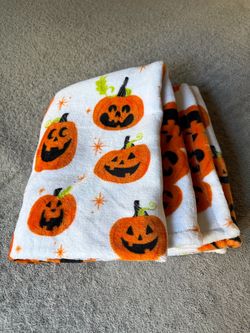 Halloween Pumpkin Plush Throw Blanket 5ft by 4ft