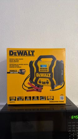 Dewalt PORTABLE JUMPER STARTER BRAND NEW