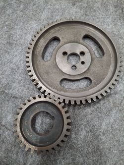 Timing chain gears off a 1965 GM 327 marine engine