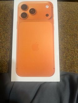 iPhone 17 pro max 256gb BRAND NEW IN BOX!!!