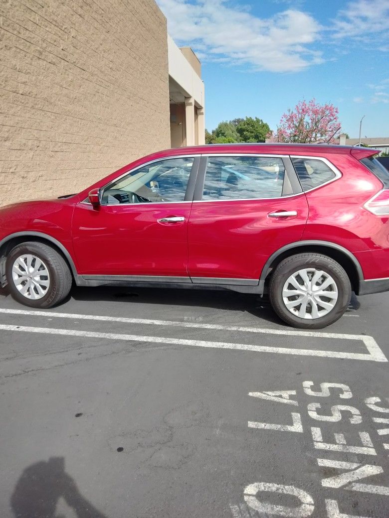 2015 Nissan Rogue