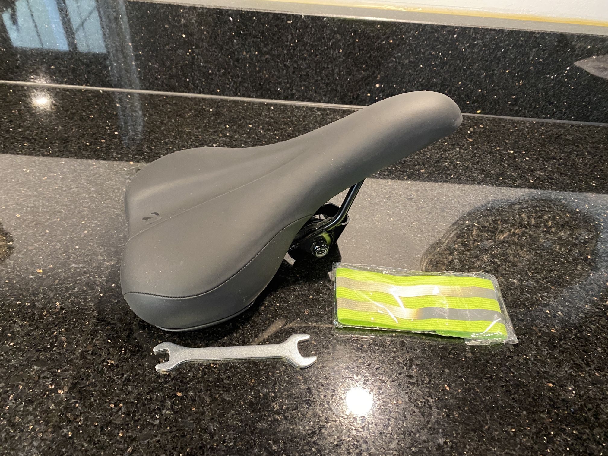 Sleek & Wide Black Bike Bicycle Saddle Seat Plus a Reflective Band 10.5”L 6.5”W