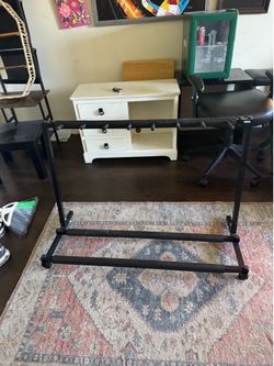 Multi-Guitar Stand / Guitar Rack – Holds Up to 7 Guitars
