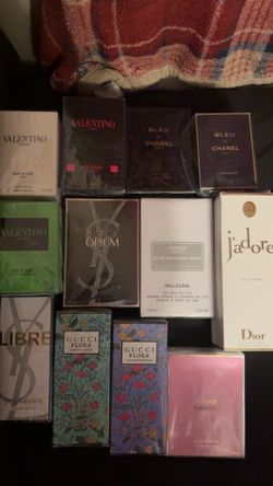 Colognes and perfume