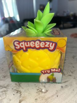 Pineapple Squeeezy Sunny days Target