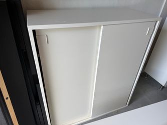 Gabinet furniture