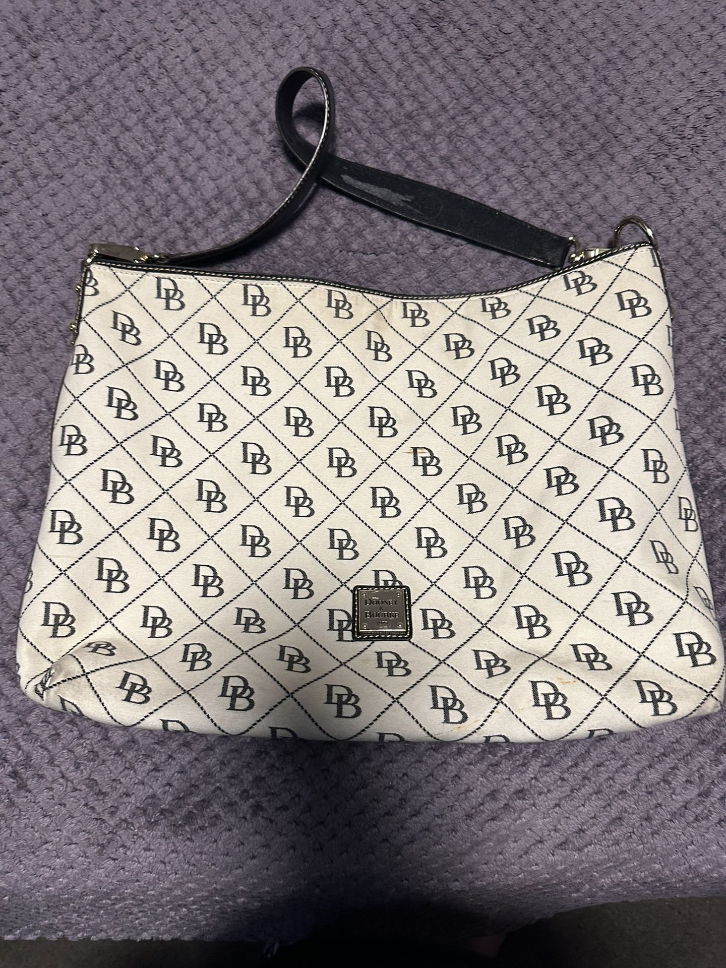 Dooney & Bourke Shoulder Bag