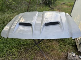 Ford Super Duty fiberglass hood 99-07