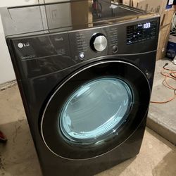 7.4 cu. ft. Ultra Large Capacity Smart Wi-Fi Enabled Front Load Gas Dryer with TurboSteam and Built-In Intelligence