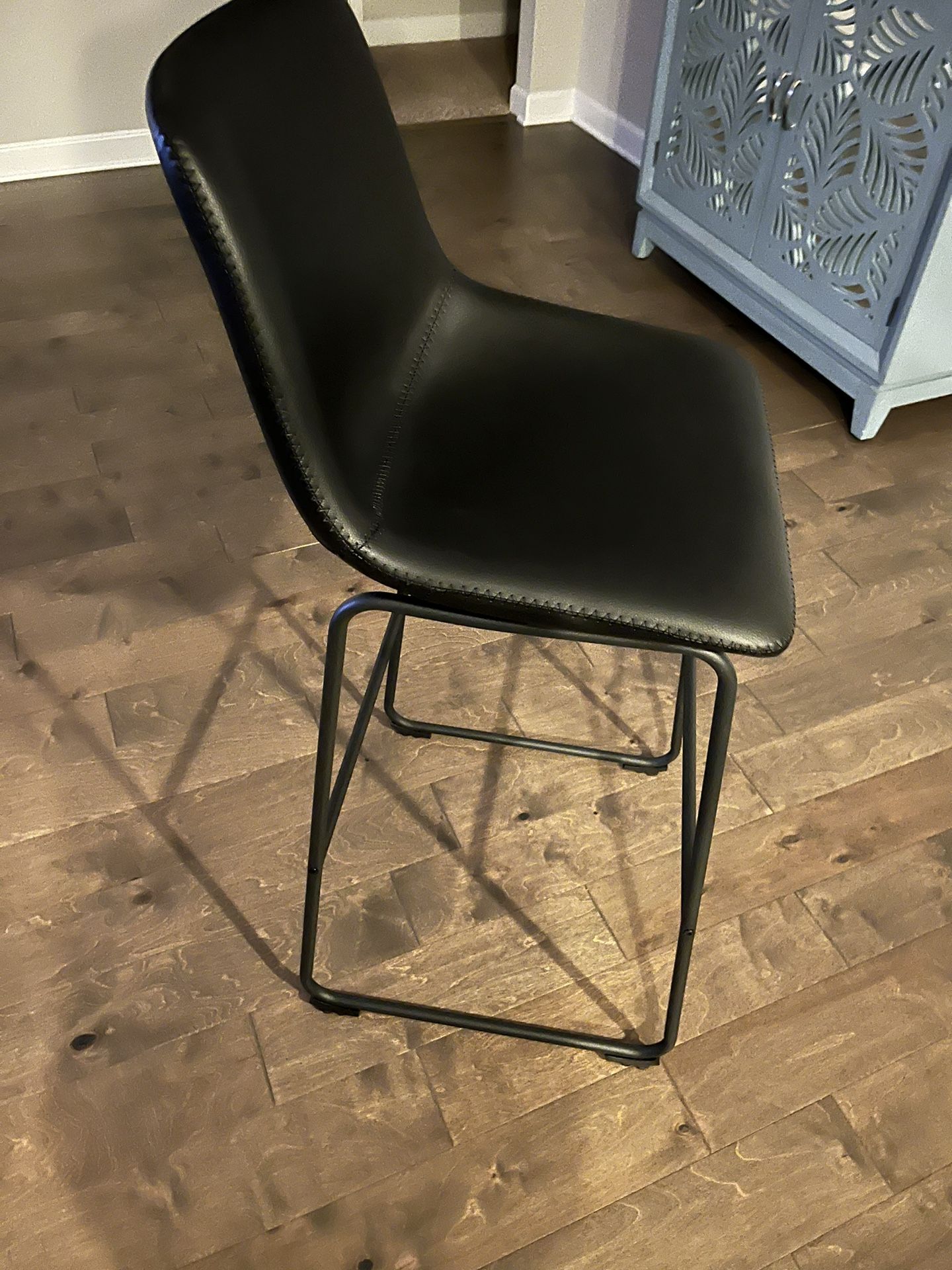 4 Black Modern Bar Stools