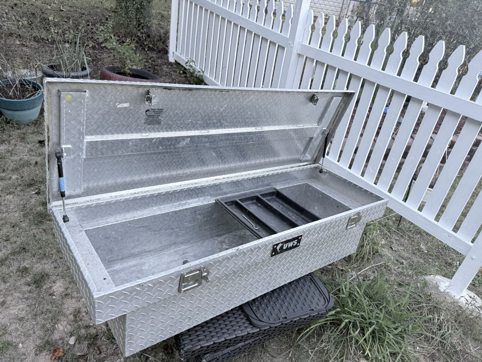 Comes With 1 Key 21x61