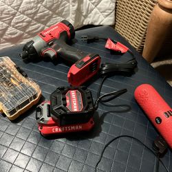 Craftsman Power Drill With Battery Charger And Bits