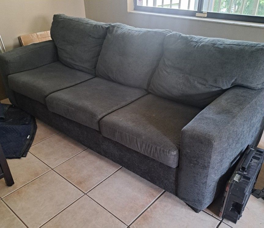 Couch And Chaise Longe