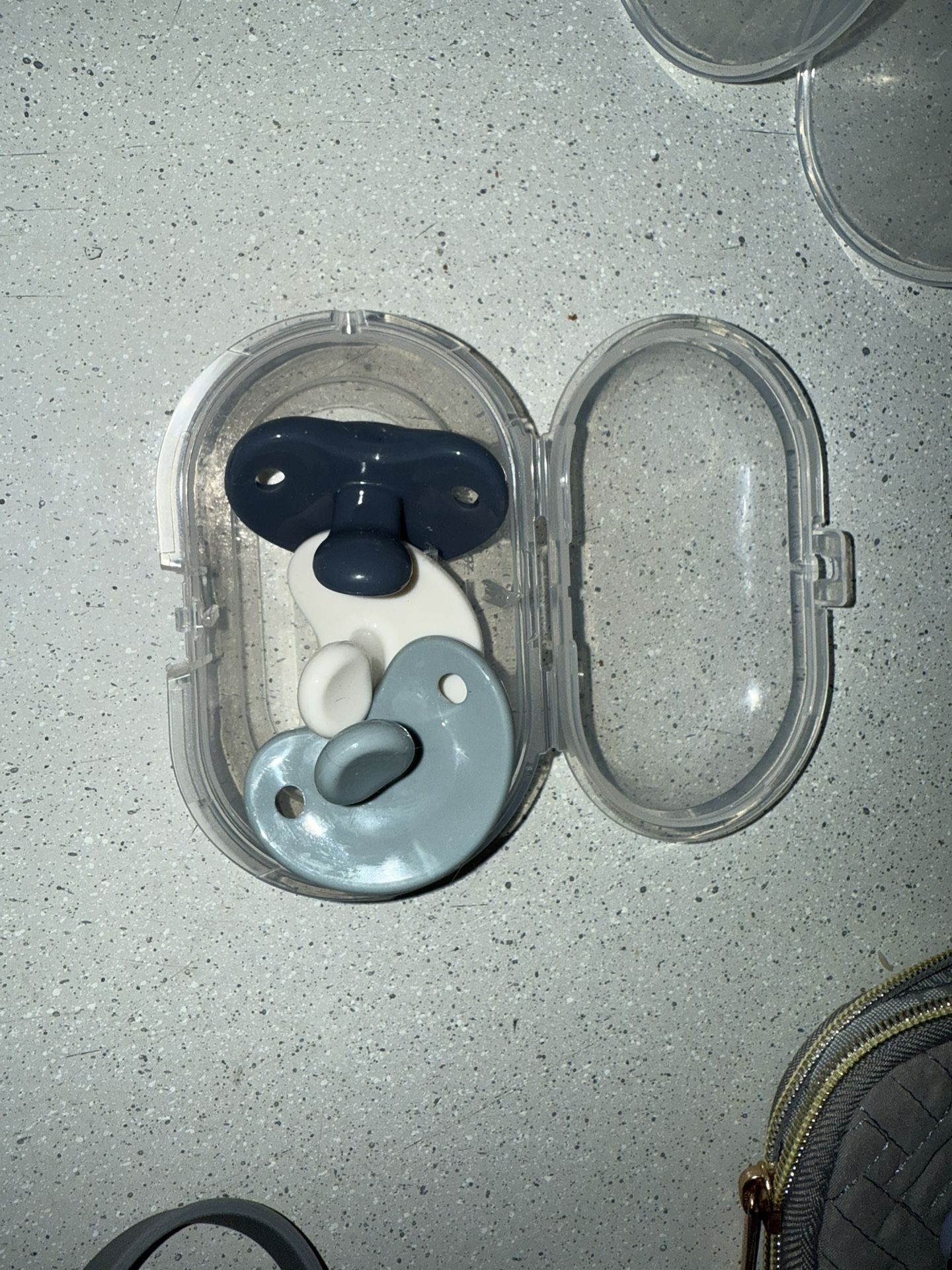 3 Nuk pacifiers