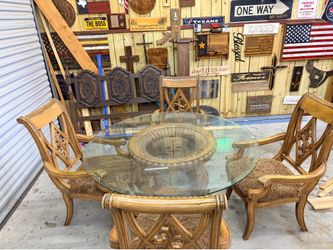 Round glass dining table with 4 chairs