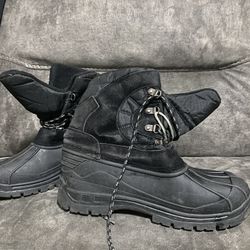 Snow Boots Size 10