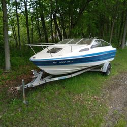 19 Ft 1988 Bayliner Capri Cuddy Cabin 