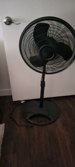 Black Pedestal Standing Fan