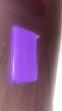 Coach wallet don’t ask me for lower the price