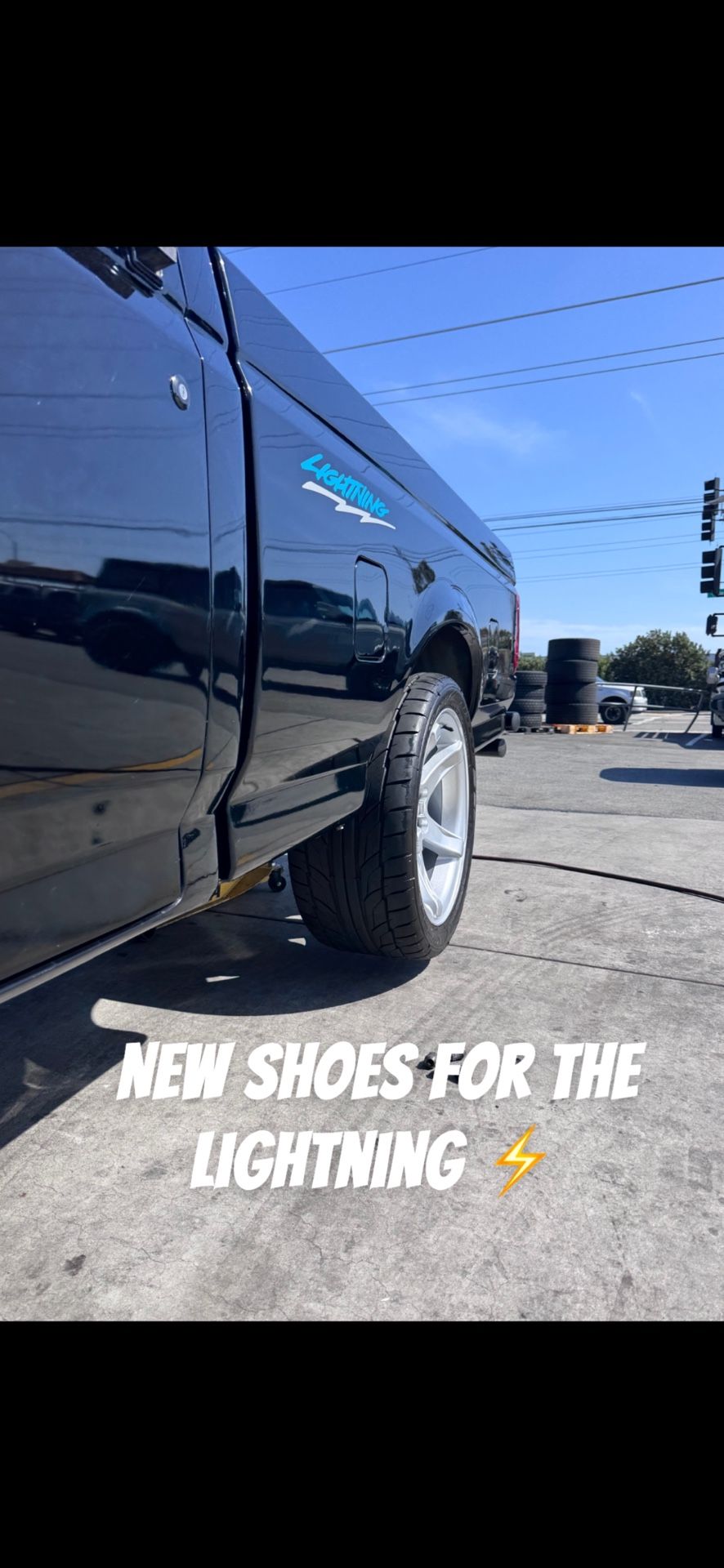 20 Inch 99-2000 Lightning SVE REPLICA WHEELS WITH 20/9-20-10 On 315 Nittos 