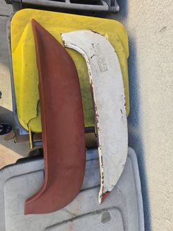 1962 Chevy Impala rear metal fender skirts