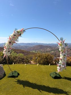 Wedding/ baby shower flower arch